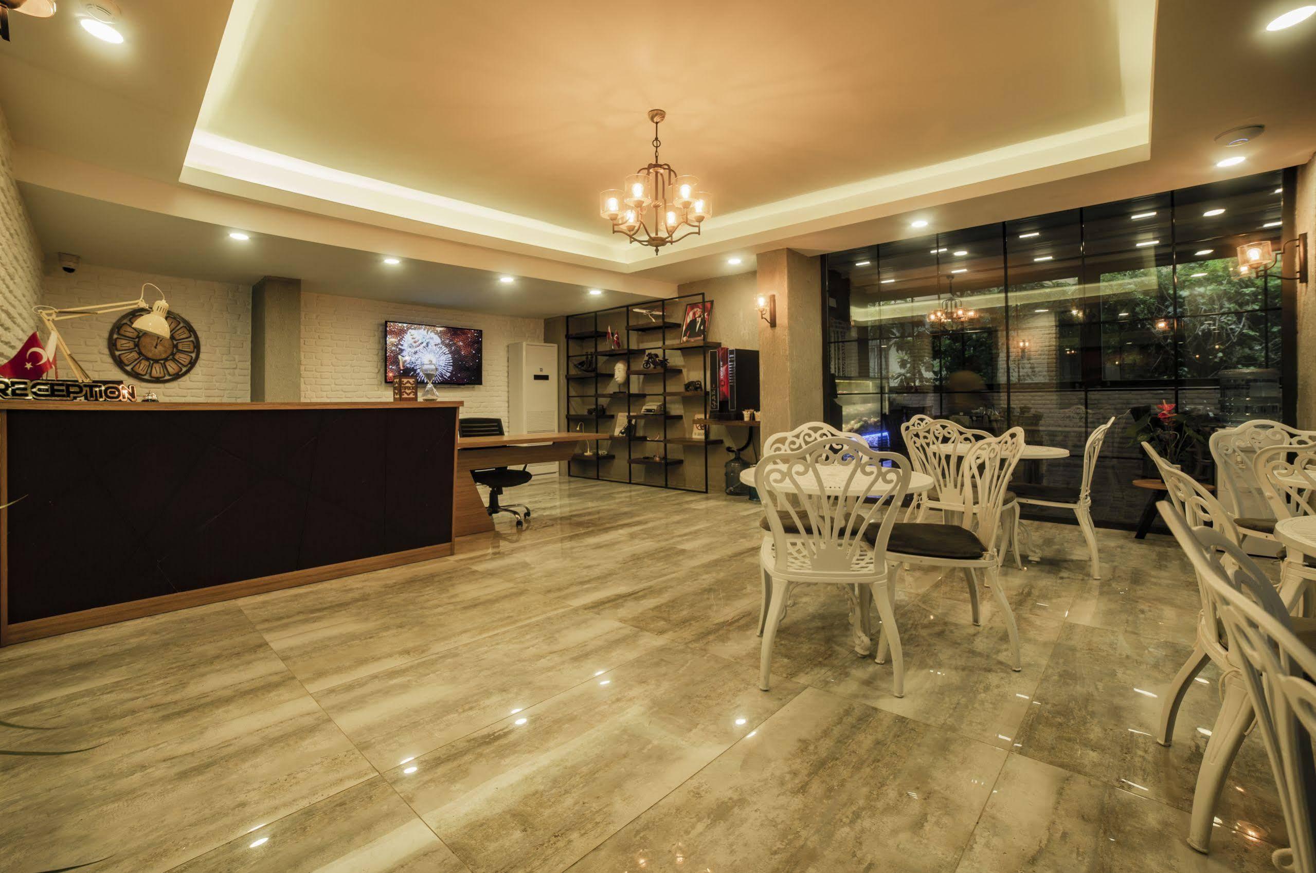 Otto Lara Hotel Анталия Екстериор снимка